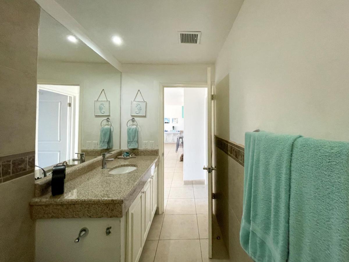 Admire Sea View From A Stunning Condo By Premium Rocky Point Exterior photo