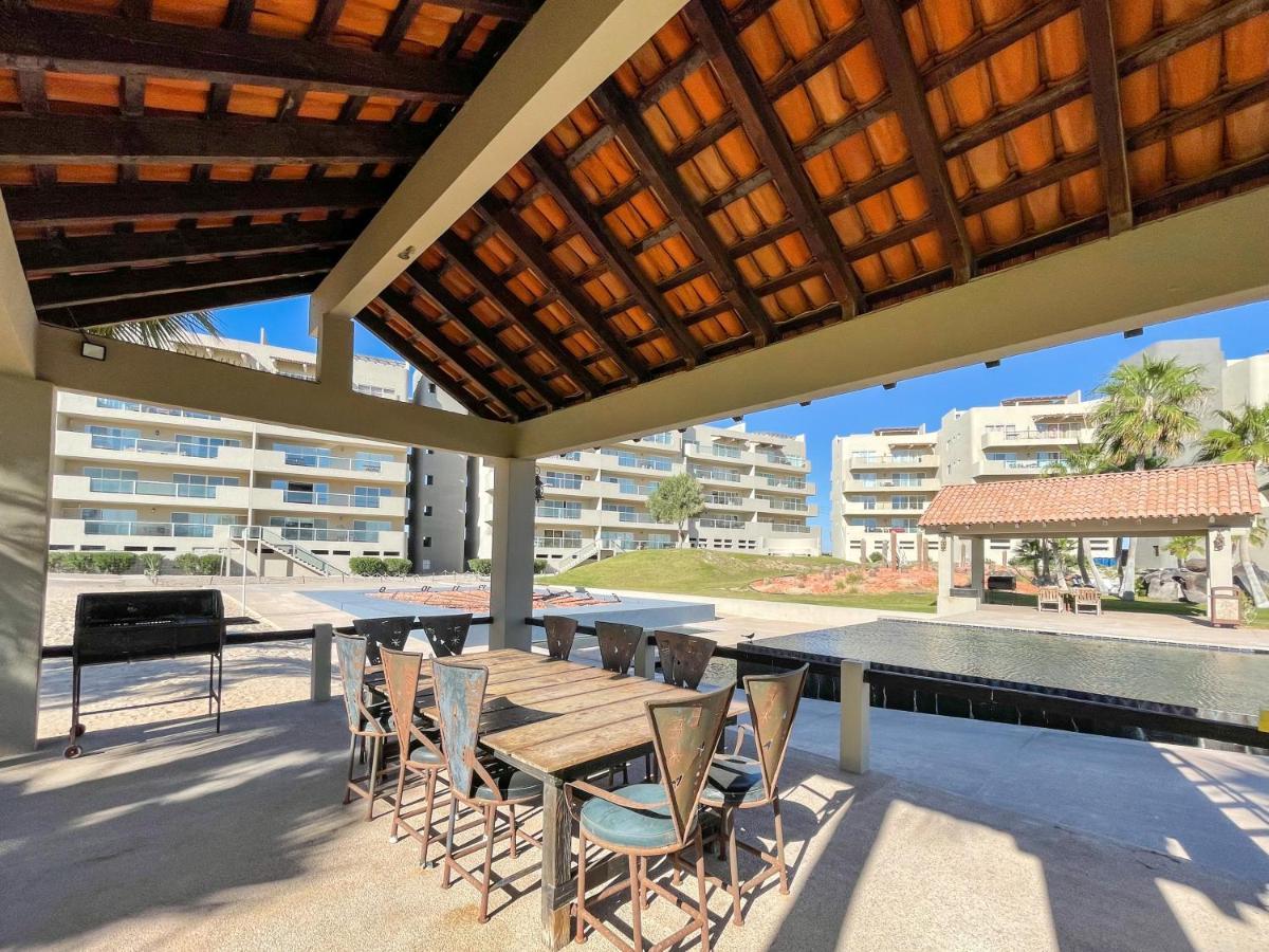 Admire Sea View From A Stunning Condo By Premium Rocky Point Exterior photo